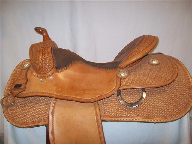Used Saddle:- Image Number:0